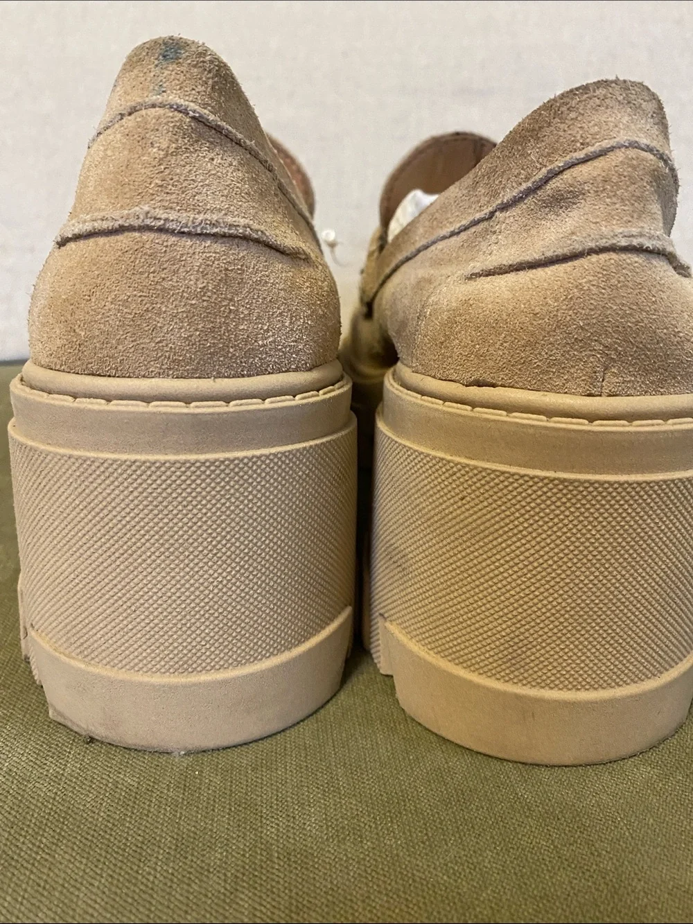 Steve Madden Woman’s Tan Suede Lug Sole Penny Loafers